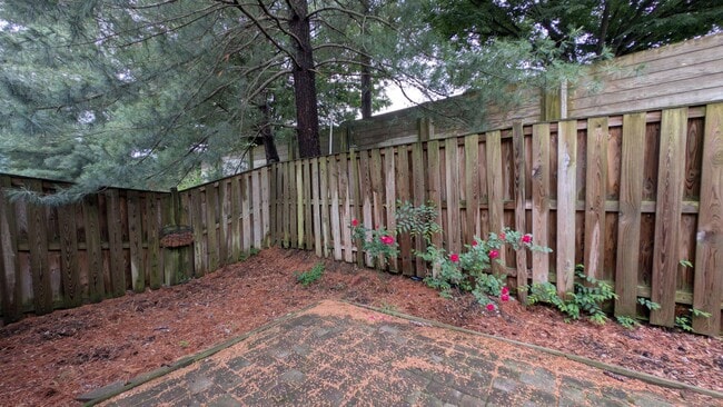 Building Photo - 11481 Stoney Point Pl