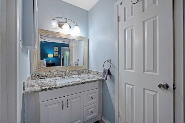 Building Photo - 116 W White Willow Cir
