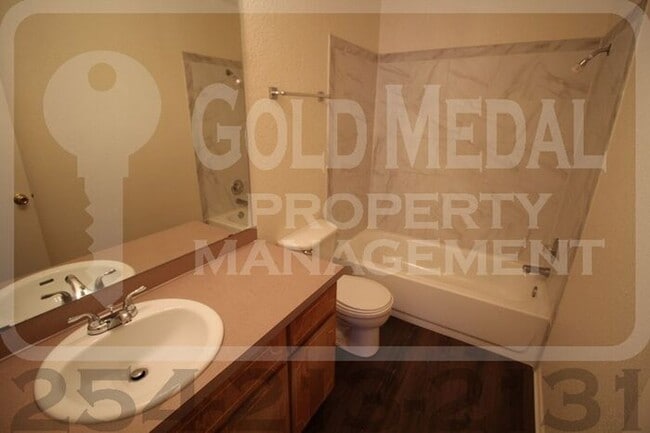 Building Photo - 4410 Alan Kent Dr