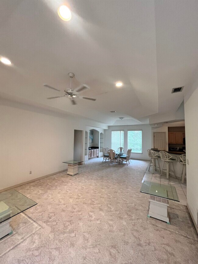 Building Photo - 6773 Veronica Ct
