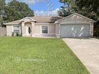 Building Photo - 3020 Malcolm Dr