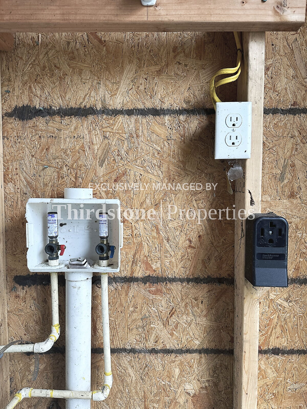 Building Photo - 705 Franklin St