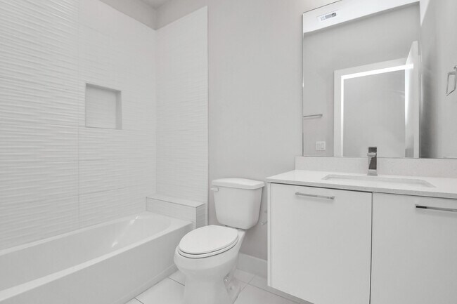 Building Photo - 4709 Oats St