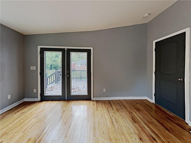 Building Photo - 425 Lanier St NW