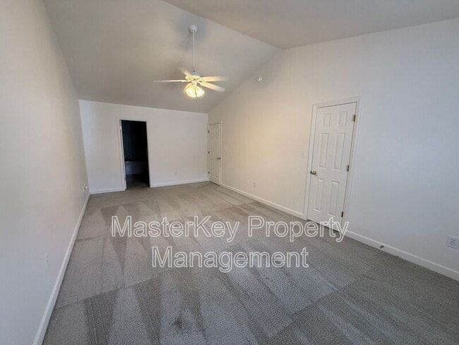 Building Photo - 5420 Goldenglow Way