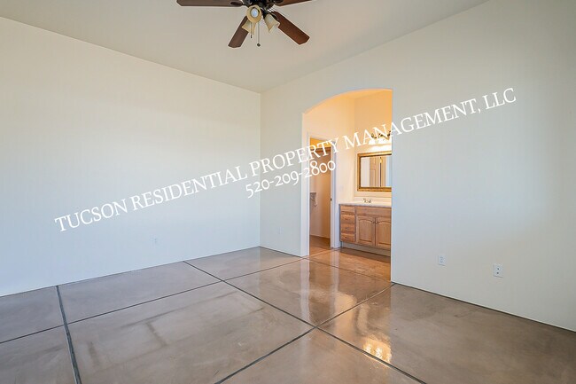 Building Photo - 7399 E Poinciana Pl