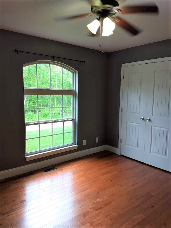 Building Photo - 6345 Osage Rd