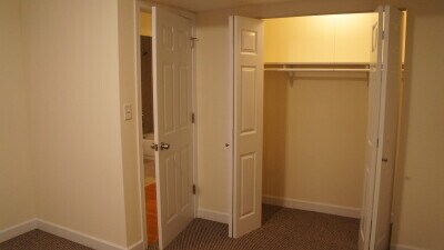 Building Photo - 2130 W Concord Pl