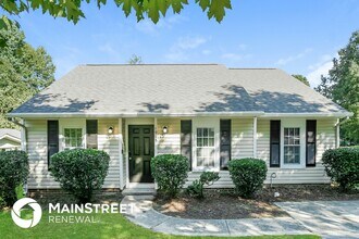 Building Photo - 1915 Collier Rd