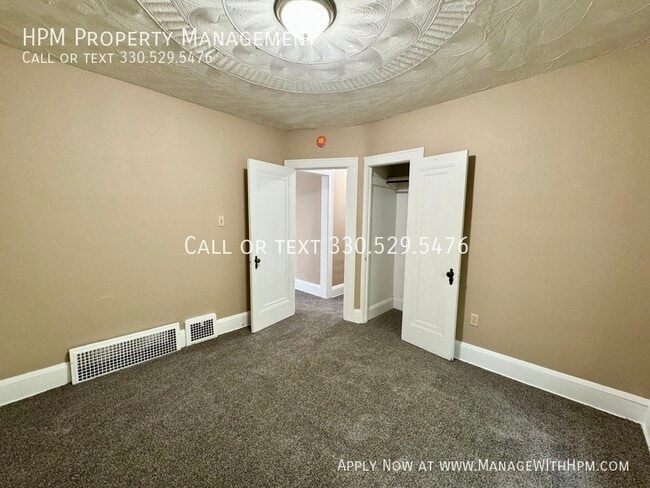 Building Photo - 893 Stadelman Ave
