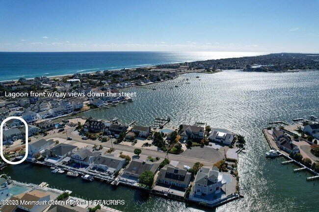 Building Photo - 308 Cove Dr