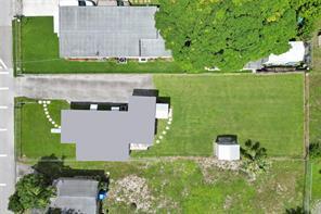 Building Photo - 2055 NW 8th St