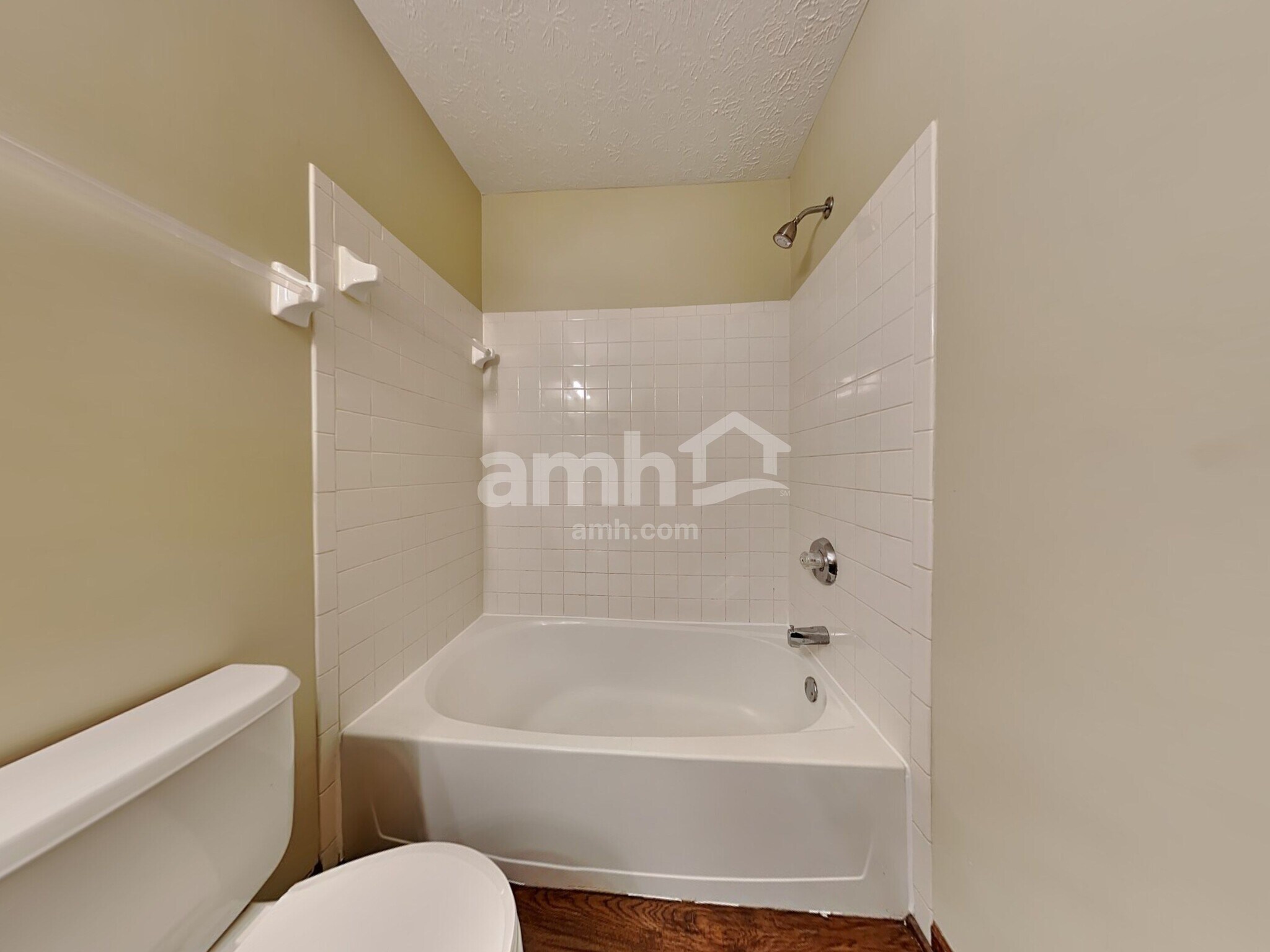 Building Photo - 5829 Sharets Dr