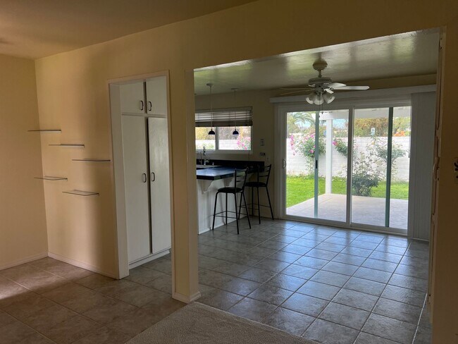 Building Photo - 3 bedroom 2 bath house in Poway