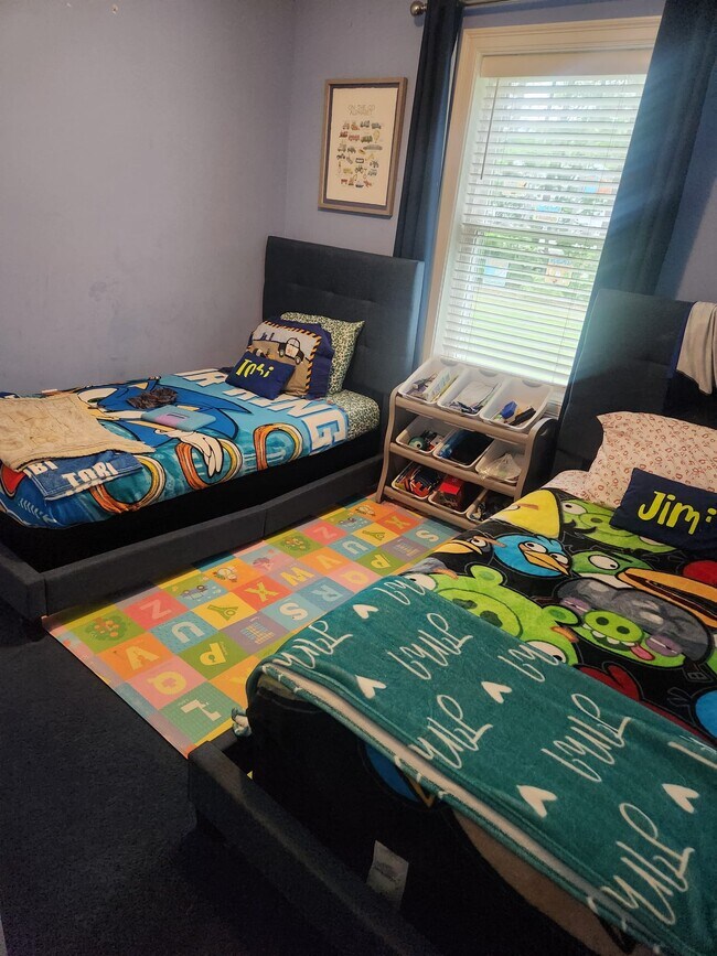 Building Photo - 26 Sugar Maple Ln