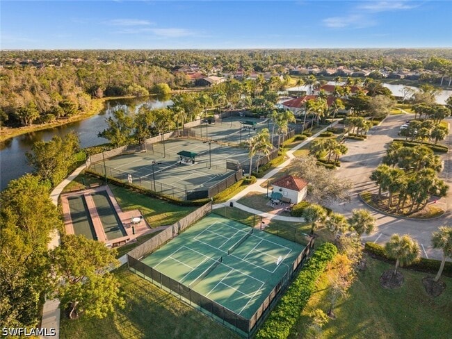 Building Photo - 8792 Largo Mar Dr