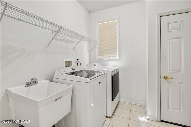 Building Photo - 3 Vancleve Rd