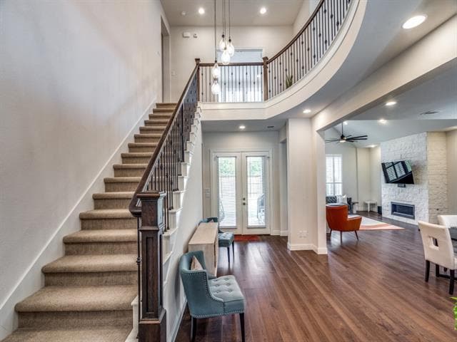 Building Photo - 905 Asbury Dr