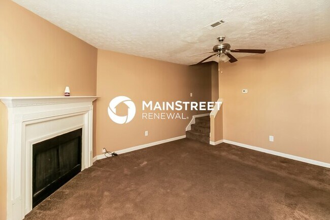Building Photo - 4 Bedroom Pet-Friendly Home in Jonesboro, GA with Main Street Renewal
