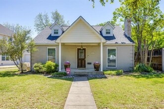 Building Photo - 2809 Benbrook Blvd