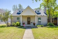 Building Photo - 2809 Benbrook Blvd