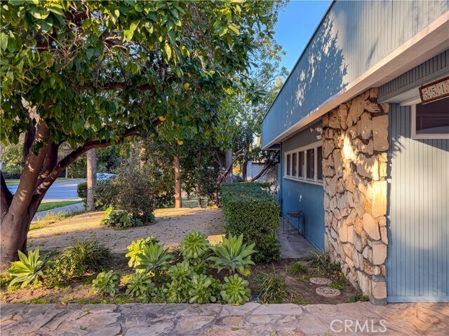 Building Photo - 5516 Ethel Ave