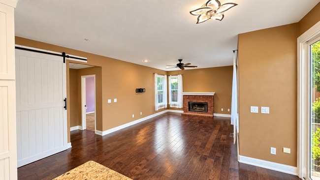 Building Photo - 3878 Loch Lomand Way