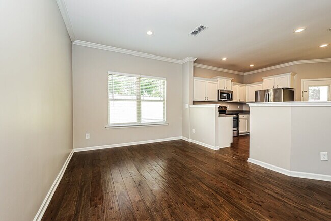 Building Photo - 1705 Porchrest Way