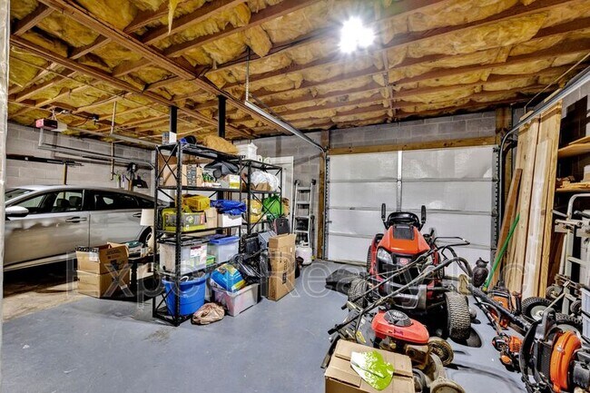 Building Photo - 2275 Blackjack Rd