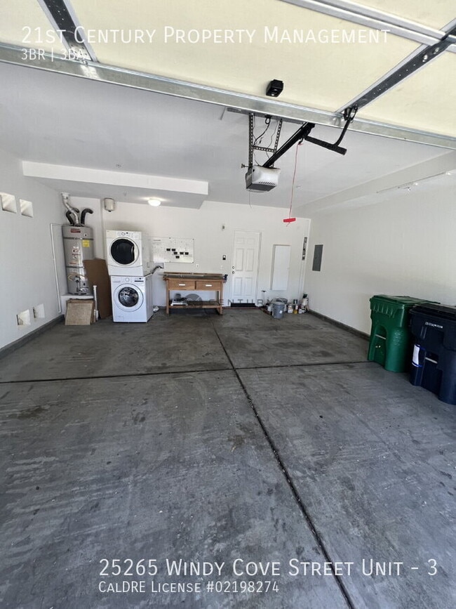 Building Photo - 25265 Windy Cove St