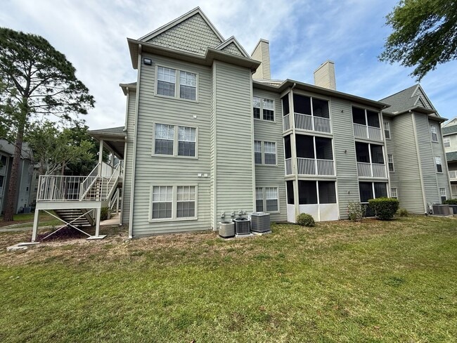 Primary Photo - 6166 Westgate Dr
