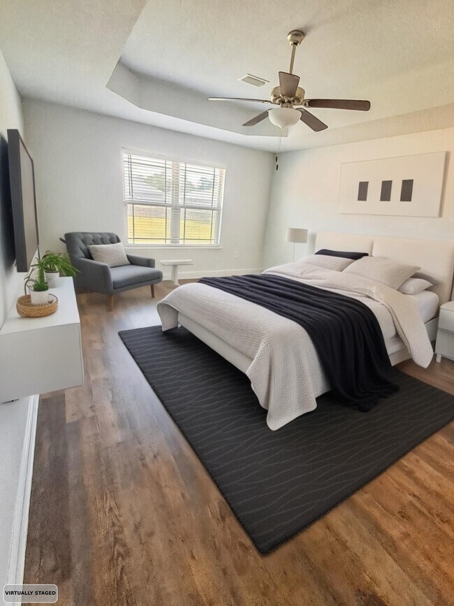 Building Photo - 5783 Dogwood Dr E