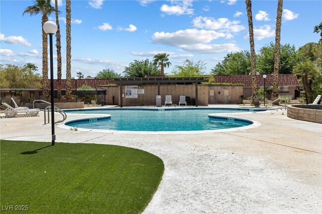 Building Photo - 6442 Ironbark Ln