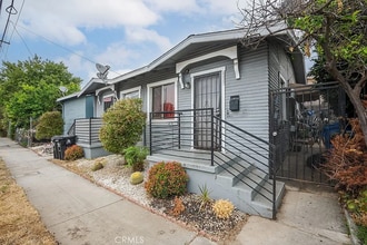 Building Photo - 635 W Avenue 28