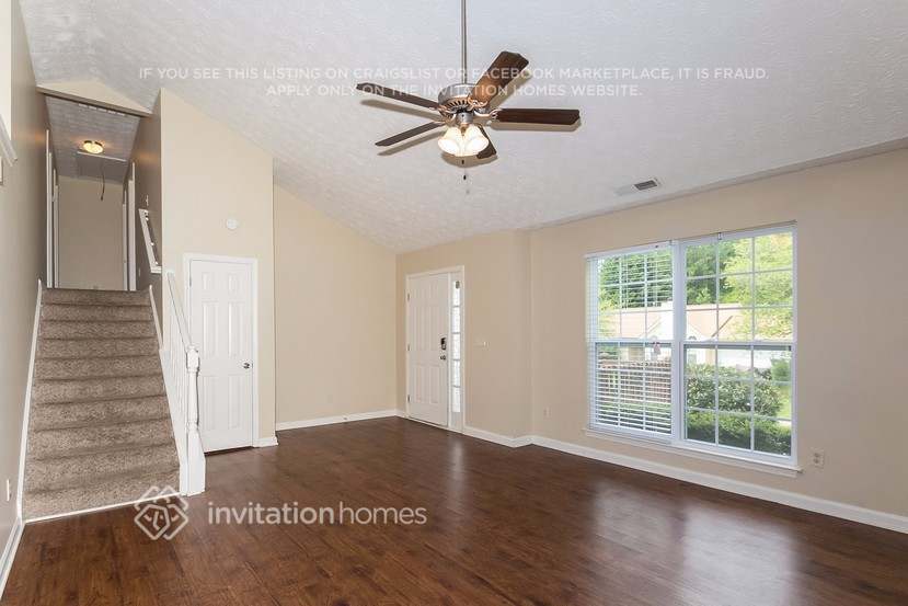 Building Photo - 117 Willow Springs Ln