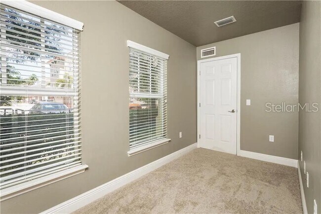 Building Photo - 638 Blue Taverna Ln