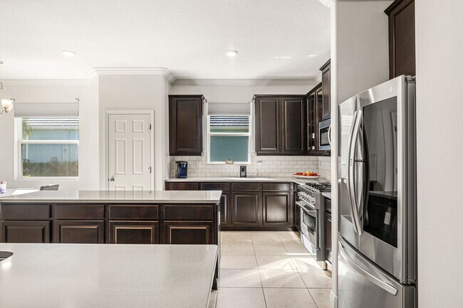 Building Photo - 6435 Montserrat Dr