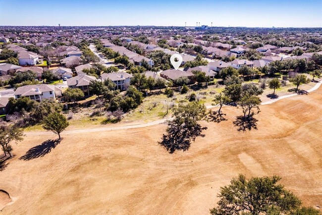 Building Photo - 10936 Quarry Oaks Trail