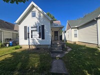 Building Photo - 2 Bedroom