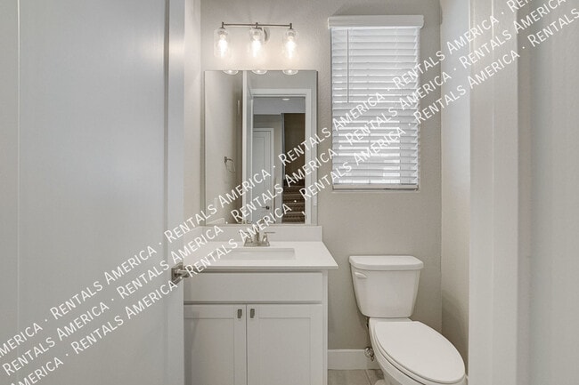 Building Photo - 144 Kimberlite Dr