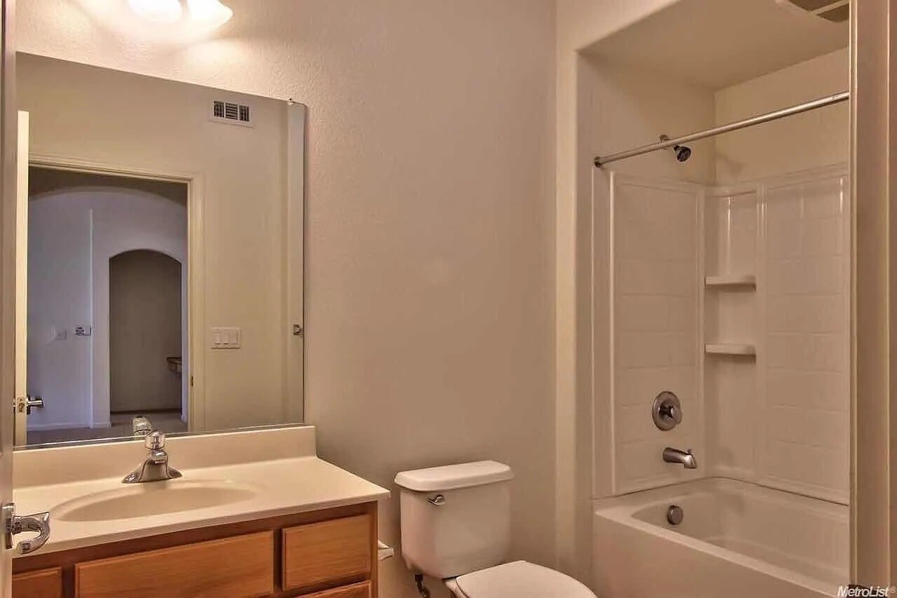 Building Photo - 9621 Coney Island Cir