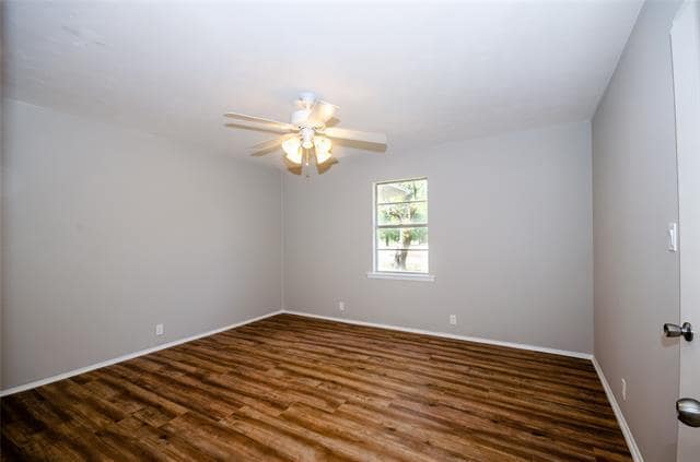 Building Photo - 104 Cole St