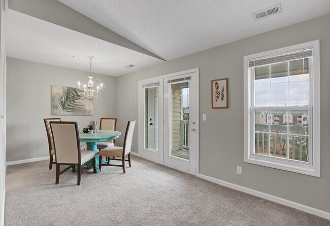 Building Photo - Freshley Painted! Updated Flooring! Centra...