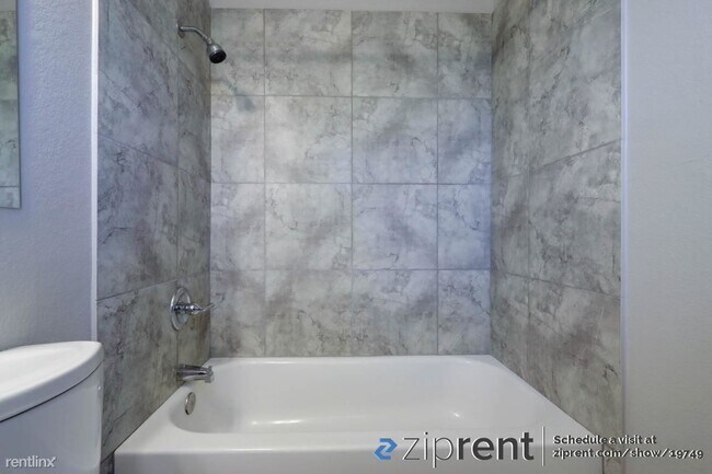Building Photo - 3 br, 2 bath House - 3218 Nordyke Drive, S...