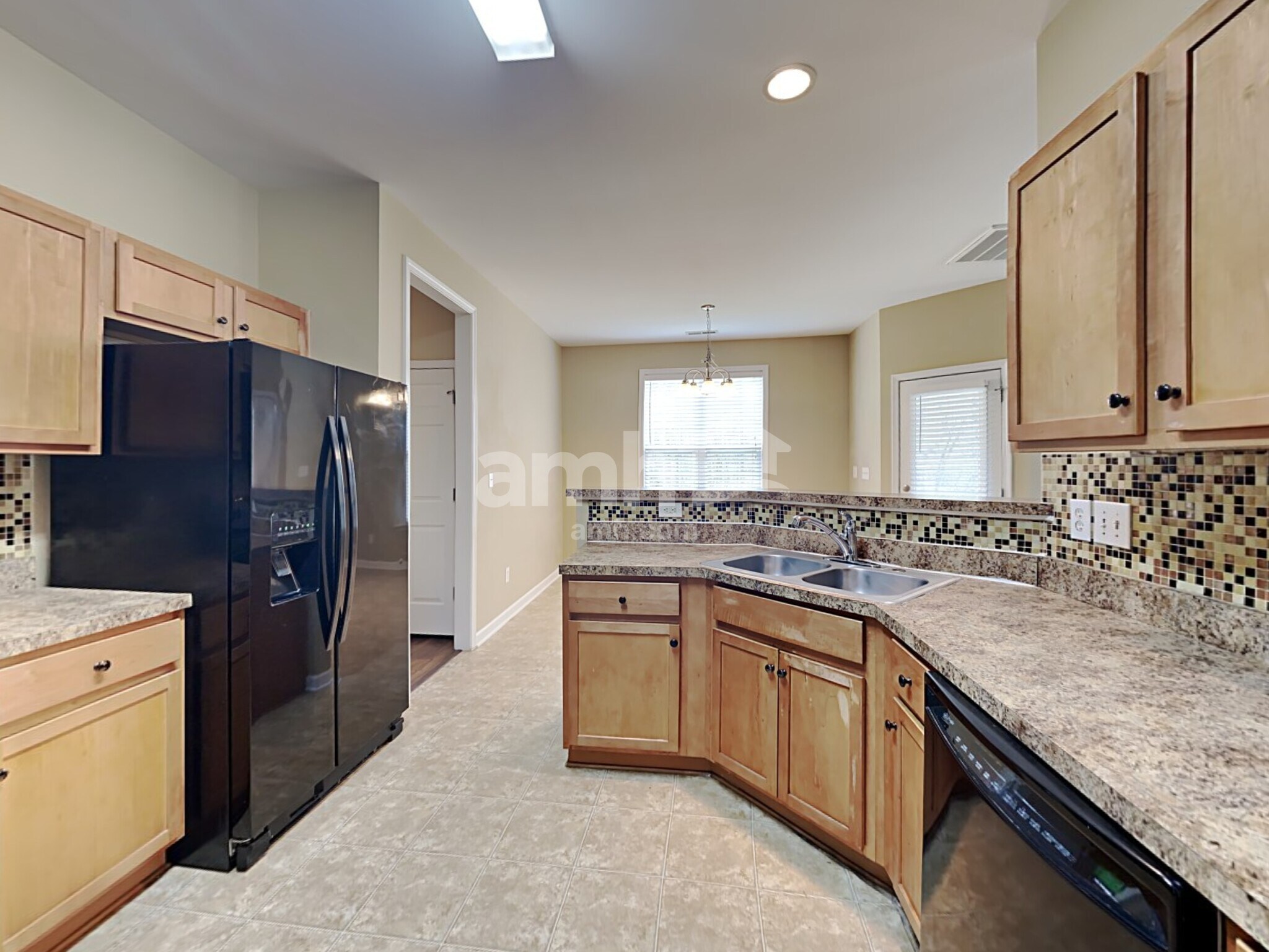 Building Photo - 204 Marino Pl