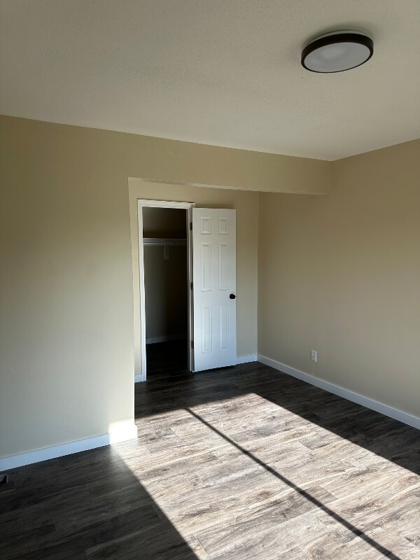 Building Photo - 2131 Quail Creek Dr