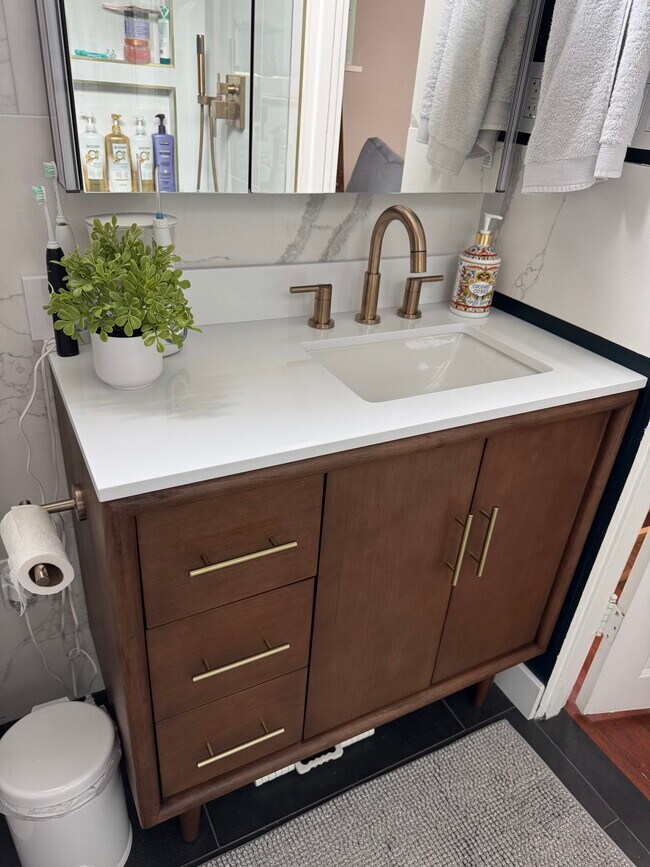 Building Photo - 3667 33rd St