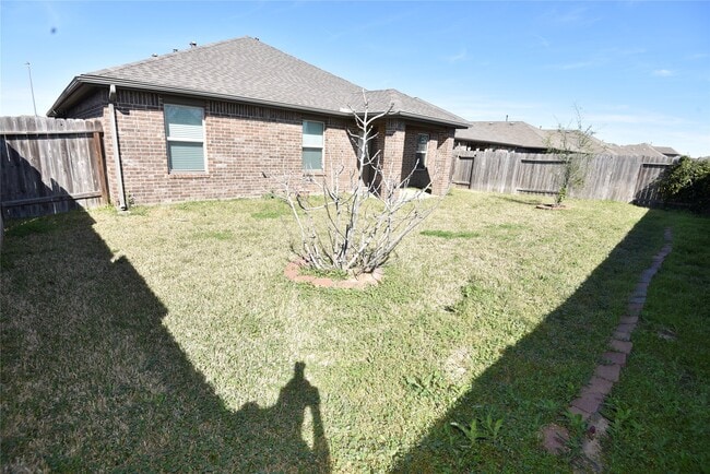 Building Photo - 3747 McDonough Way