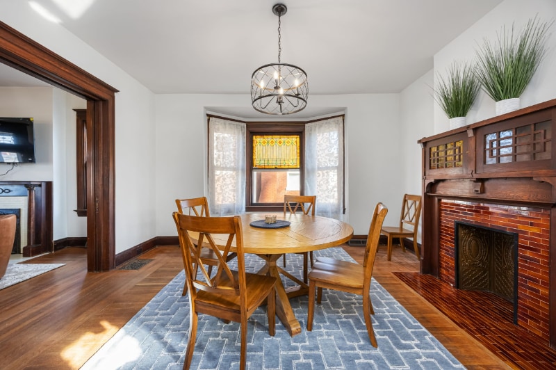 Building Photo - 2123 Cameron Ave