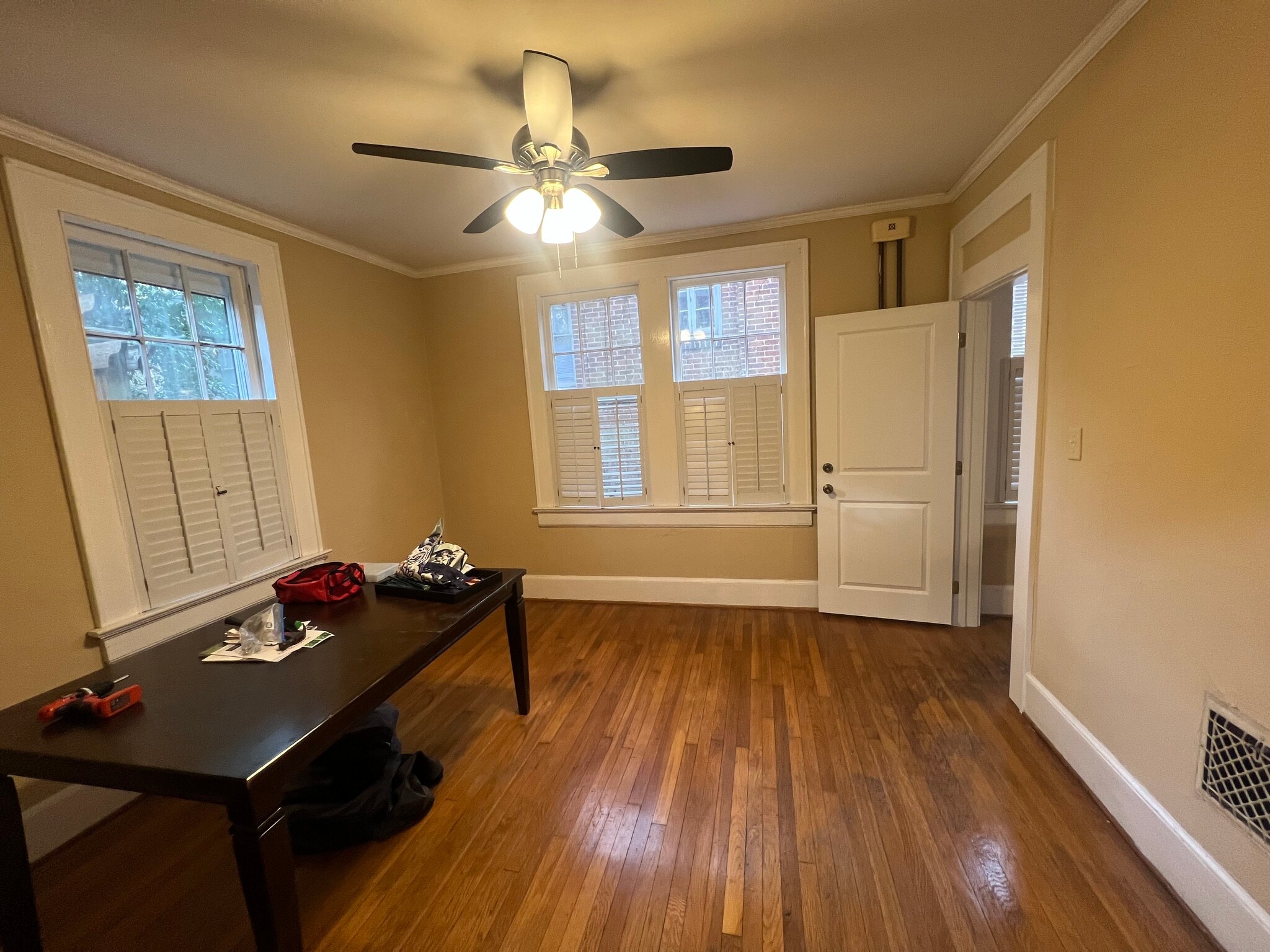 Building Photo - 123 S Pickens St